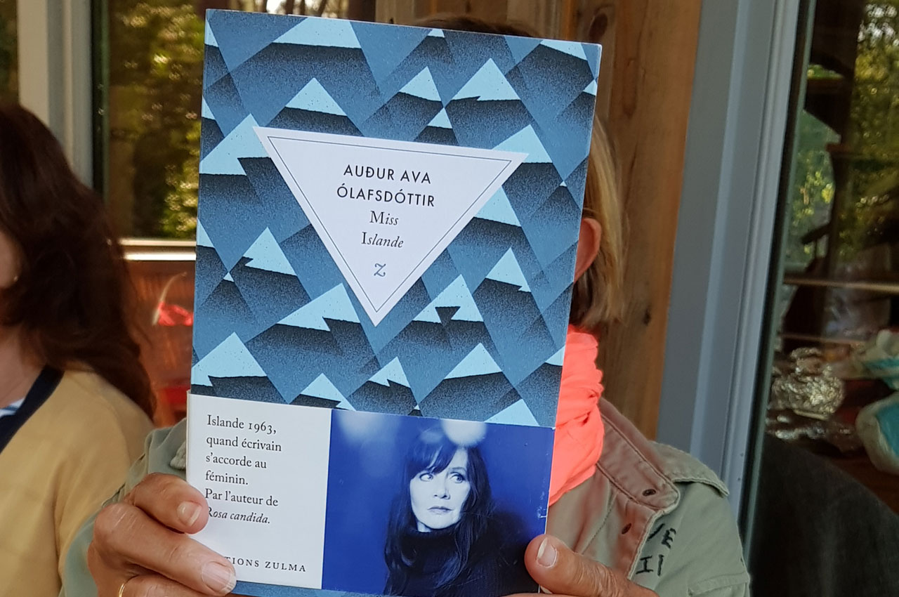 Couverture du livre "Adur Ava Olafsdottir"