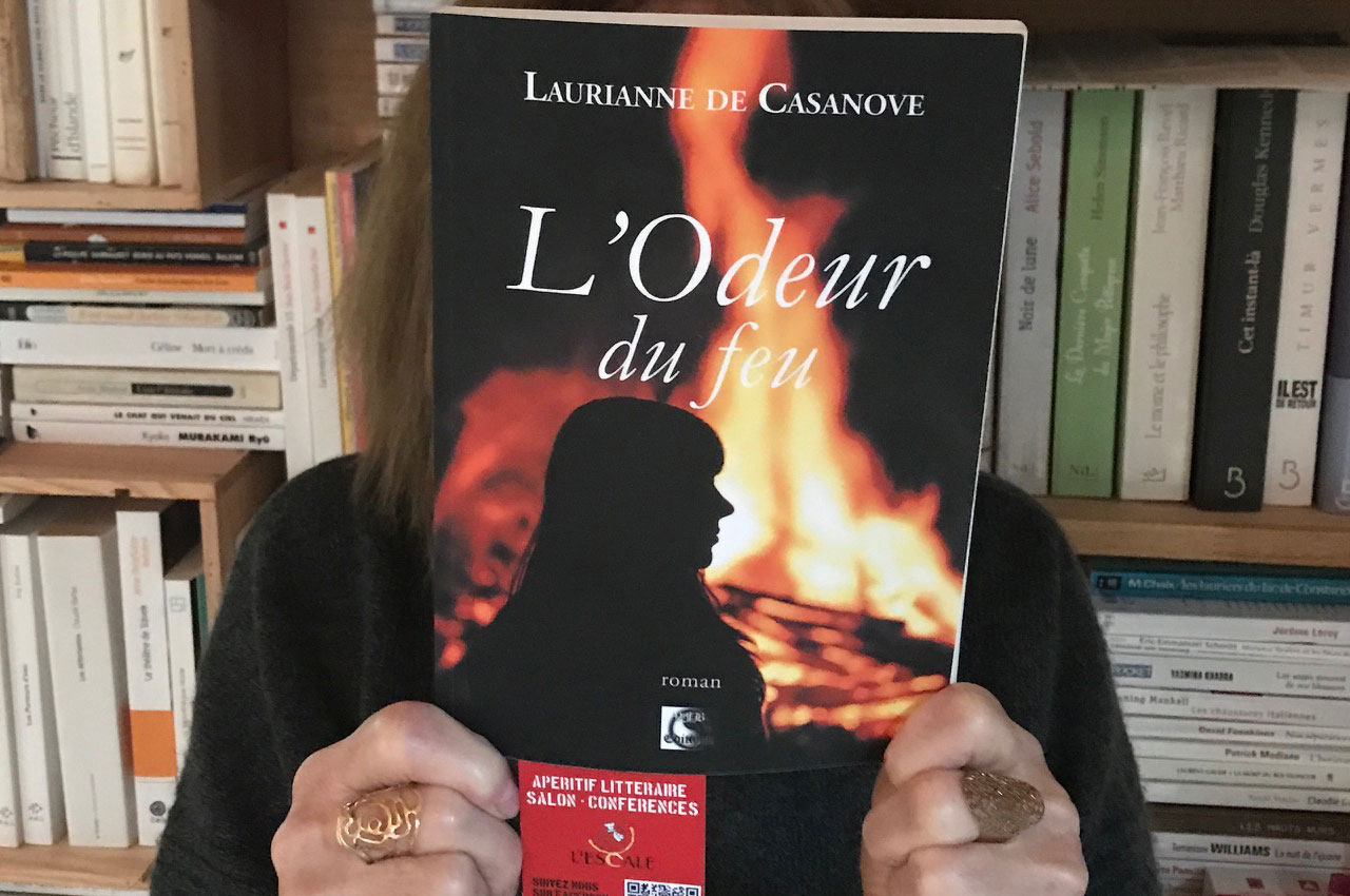 Couverture du livre "L'odeur du feu"