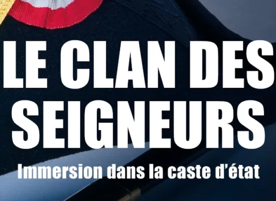 Couverture du livre "Le clan des seigneurs"
