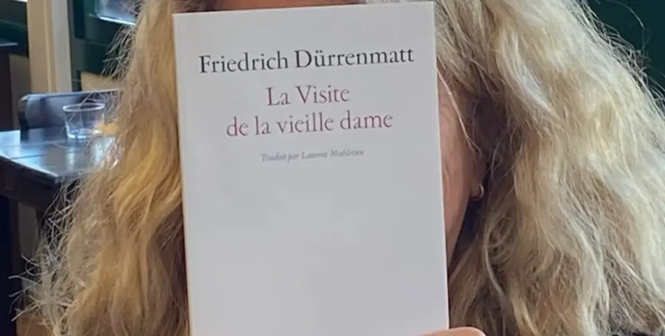 Couverture du livre "La visite de la vieille dame"